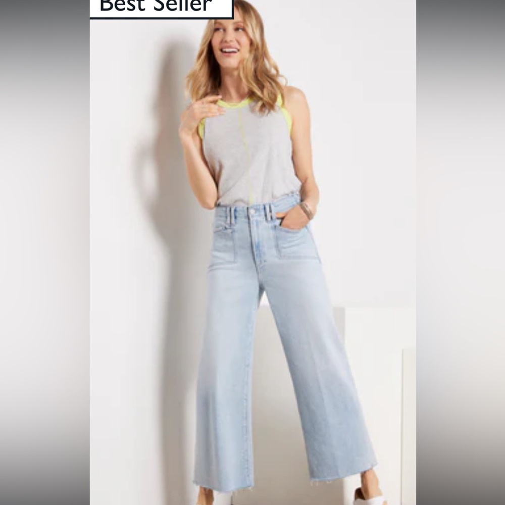 Like New Paige Anessa Jean with Set in Pockets 26 in Shooting Star